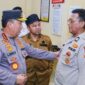Kepala Kepolisian Negara Republik Indonesia (Kapolri), Jenderal Listyo Sigit Prabowo, dalam kunjungan kerjanya ke Provinsi Riau, menyempatkan diri meninjau Polsek Rumbai Pesisir, Polresta Pekanbaru, pada Jumat (25/4).