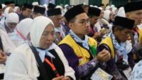 1319-jemaah-haji-pekanbaru-diberan
