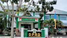 Foto: Gedung DPRD Kabupaten Kepulauan Meranti.