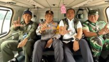 Foto: Menhut Raja Juli Antoni, Kapolda Riau Irjen Herry Heryawan, Sekjen Kemenhut Mahfudz, dan Pangdam I/Bukit Barisan Mayjen TNI Rio Firdianto.(dok. Polda Riau)